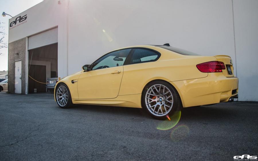  BMW M3 Coupe Dakar Yellow by EAS 2017 года  (фото 8 из 9)
